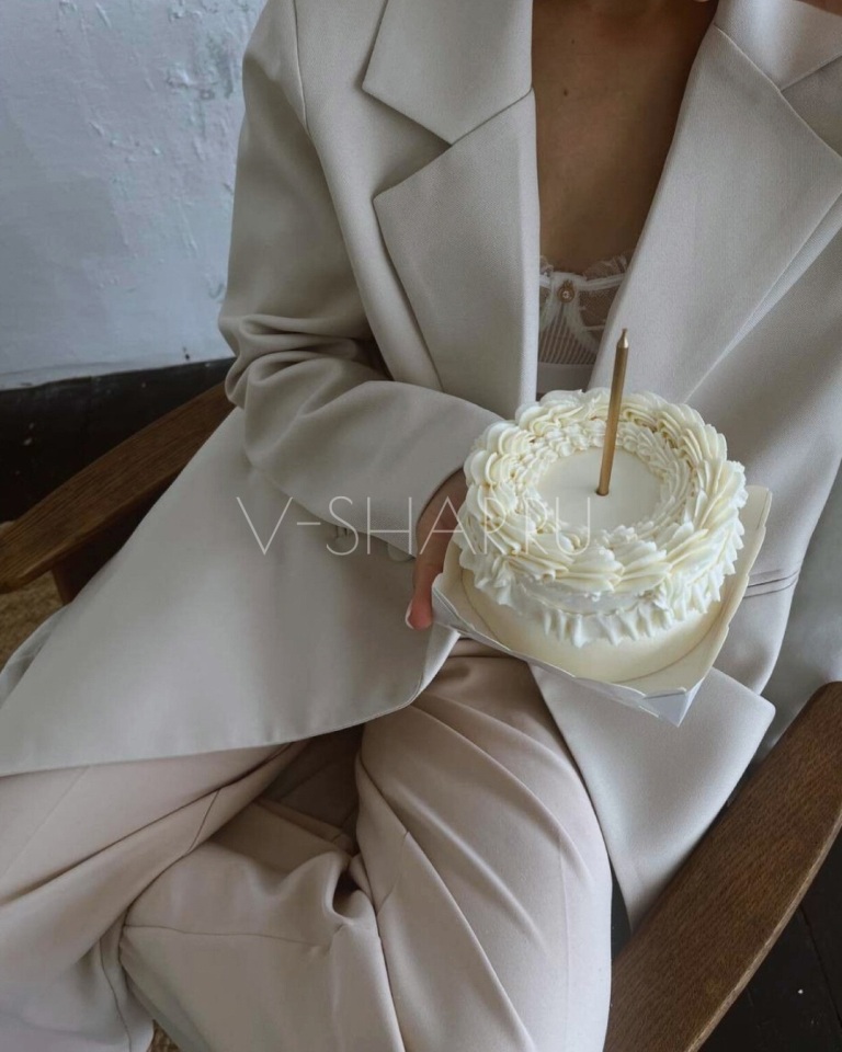 Товары для праздника изображение